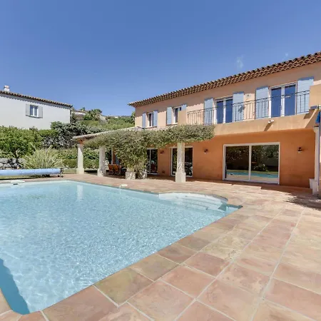 Les Suves 2 Villa