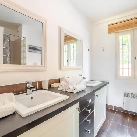Les Suves 2 Villa